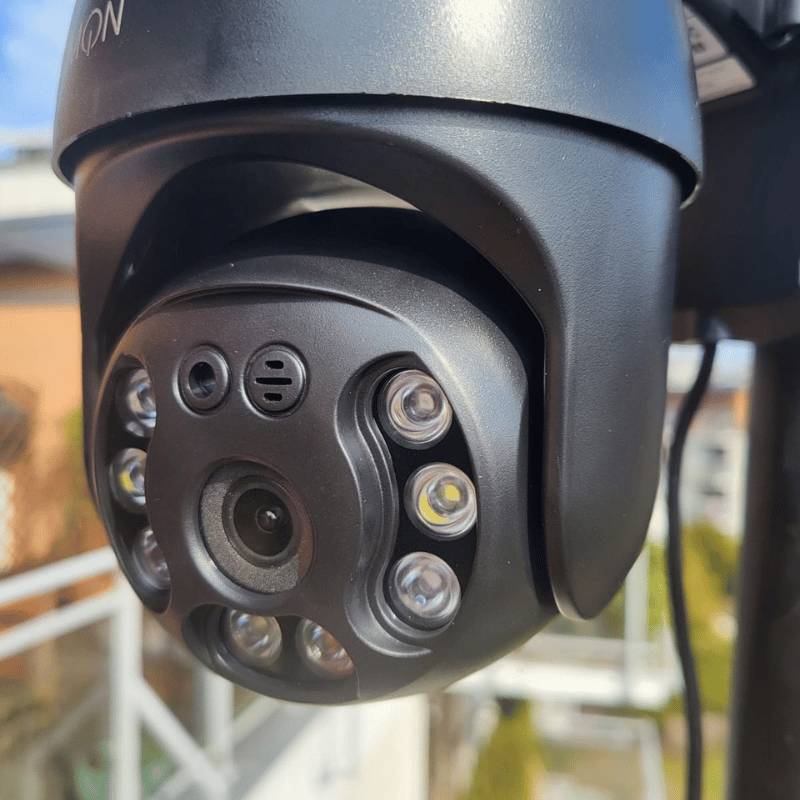 Kamera wifi zewnętrzna do monitoringu QW25B czarna